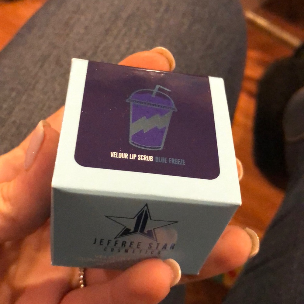 Jeffree star blue freeze lip scrub BOX ONLY